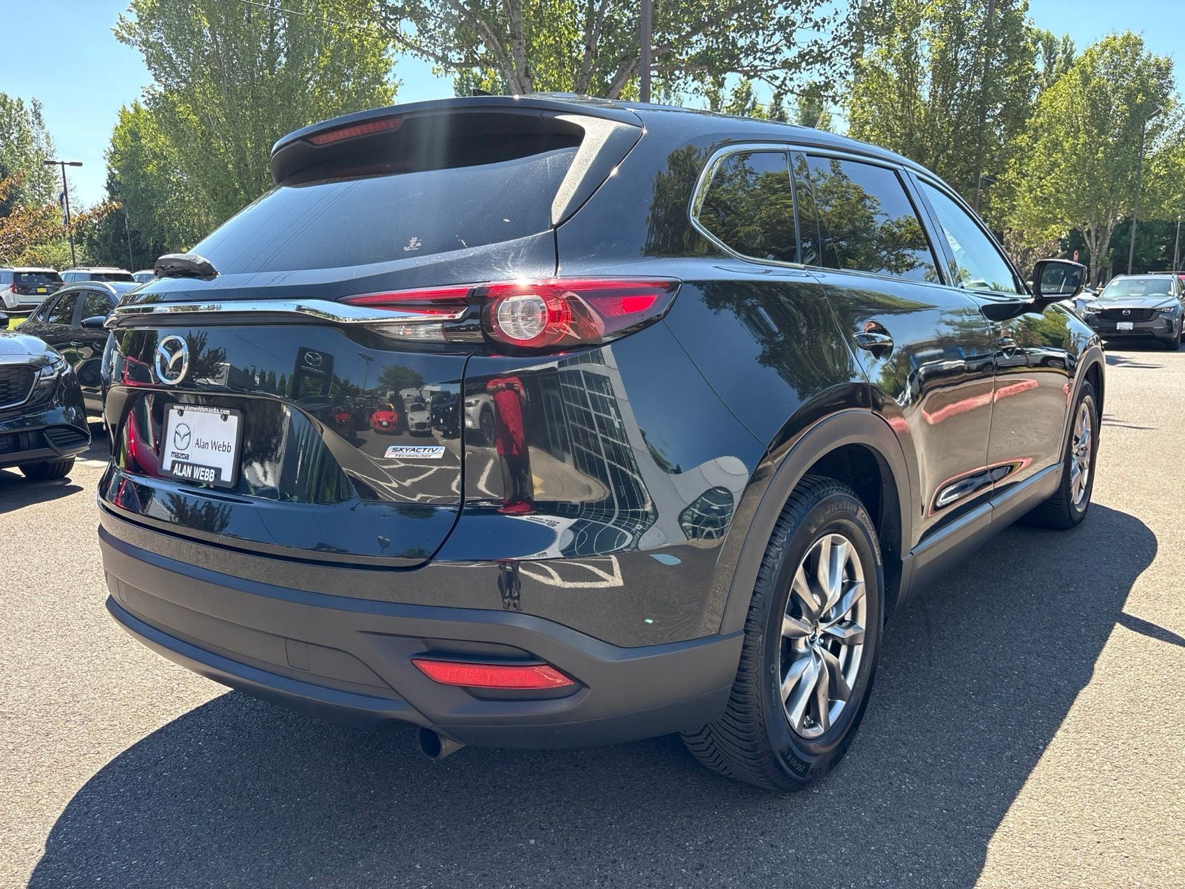 2019 Mazda Mazda CX-9 — rear three-quarter view